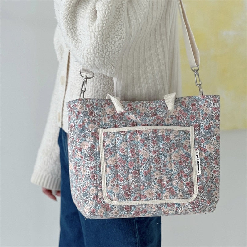 Flower Space Changing Bag Bunnito