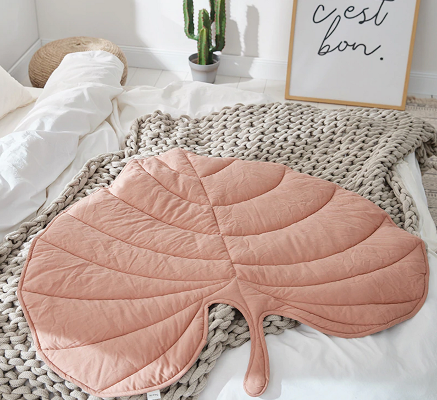 Leafy Play Mat Bunnito
