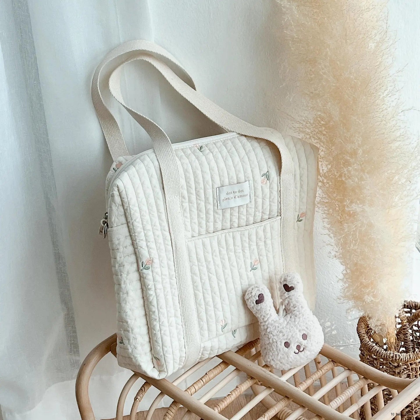 Luxe Mommy Tote Bunnito