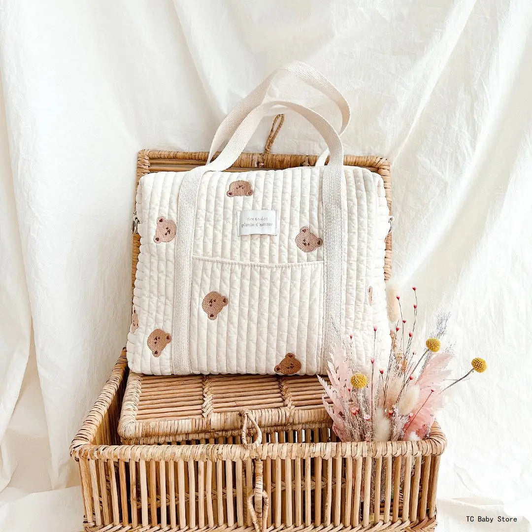 Luxe Mommy Tote Bunnito