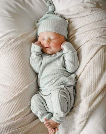 Ali Snuggle Outfit Bunnito